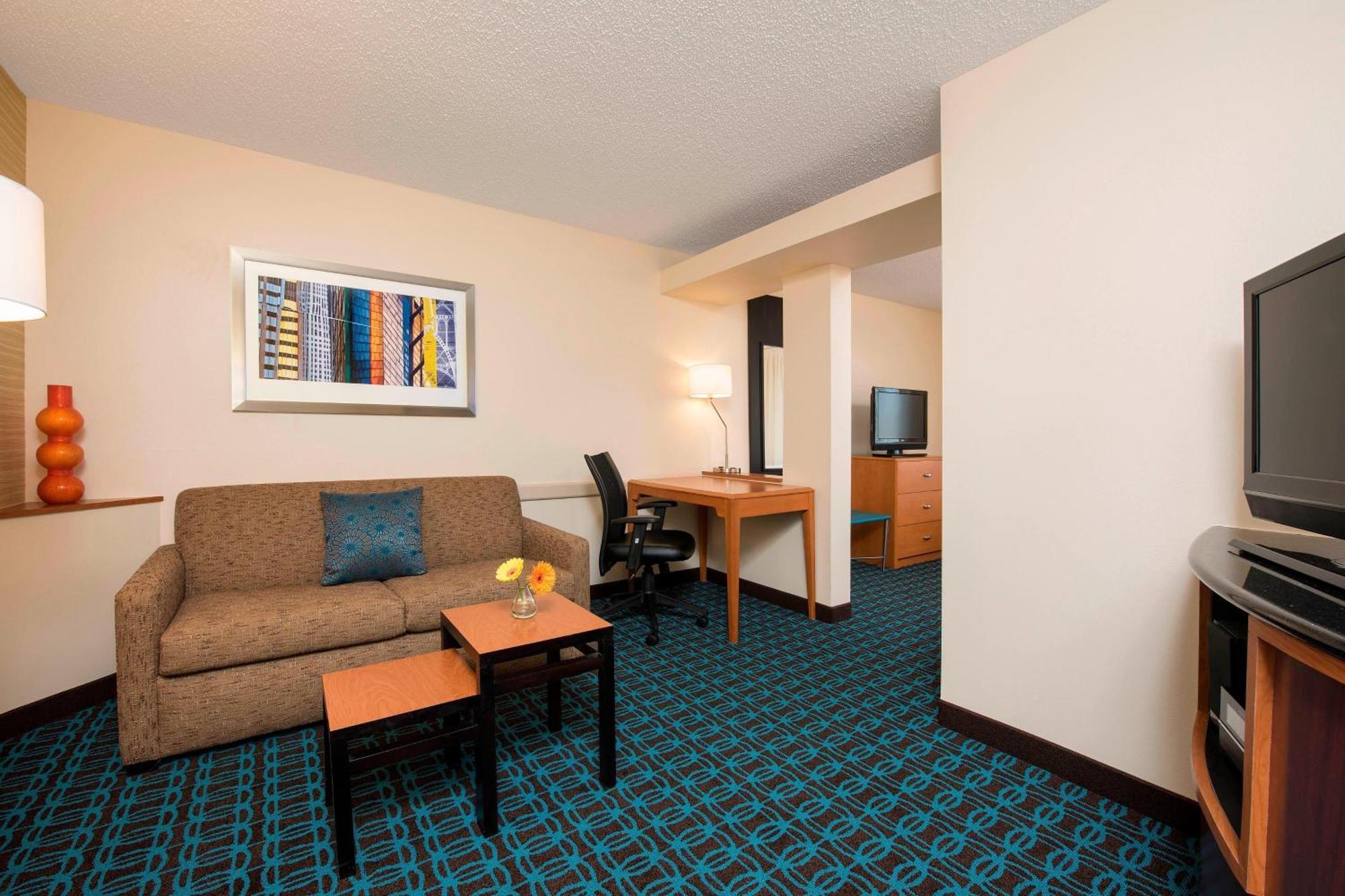 Fairfield Inn & Suites By Marriott Блумингтон Экстерьер фото